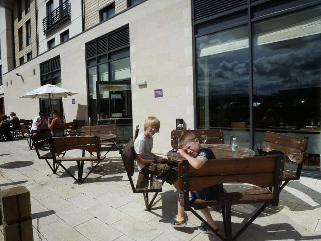 The Premier Inn Waterway's Hotel is a great budget hotel in Stratford-Upon-Avon in the perfect location. A wonderful base 5-10 minutes from Stratford-Upon-Avon town centre which is great for family trips and holidays. The Premier Inn Waterway's Hotel is a great budget hotel in Stratford-Upon-Avon in the perfect location. A wonderful base 5-10 minutes from Stratford-Upon-Avon town centre which is great for family trips and holidays.