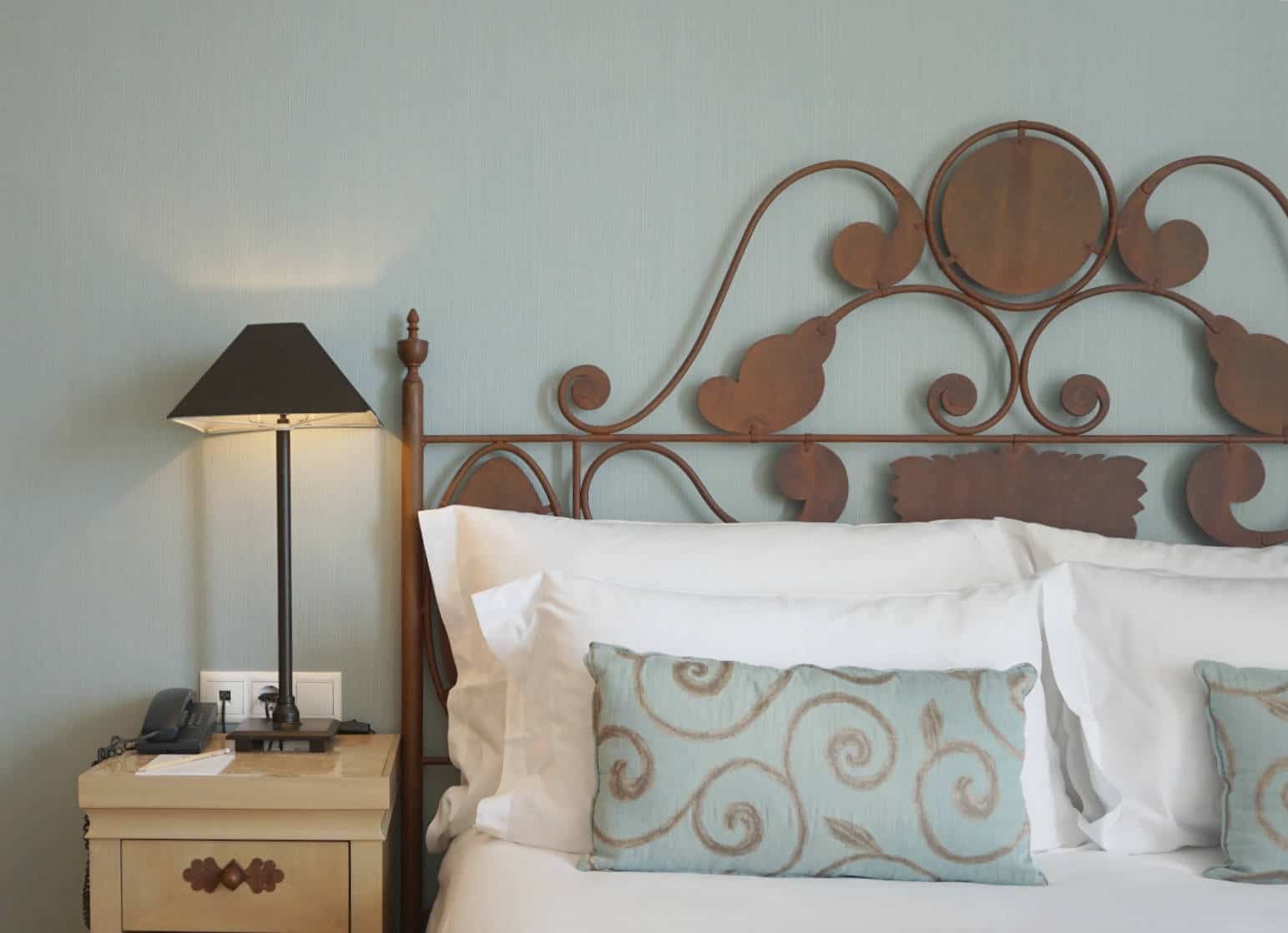 The Deluxe area family rooms