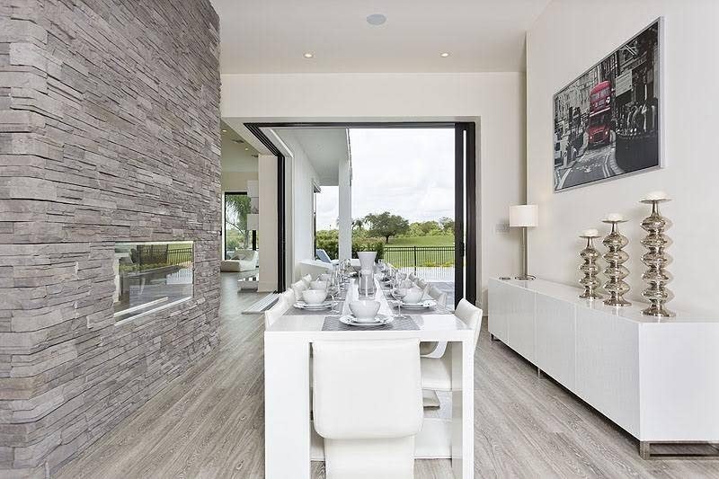 370 Muirfield is a 5,000 sq. ft. 5-bedroom, 5 1/2 bath luxury vacation home at the exclusive Reunion Resort.
