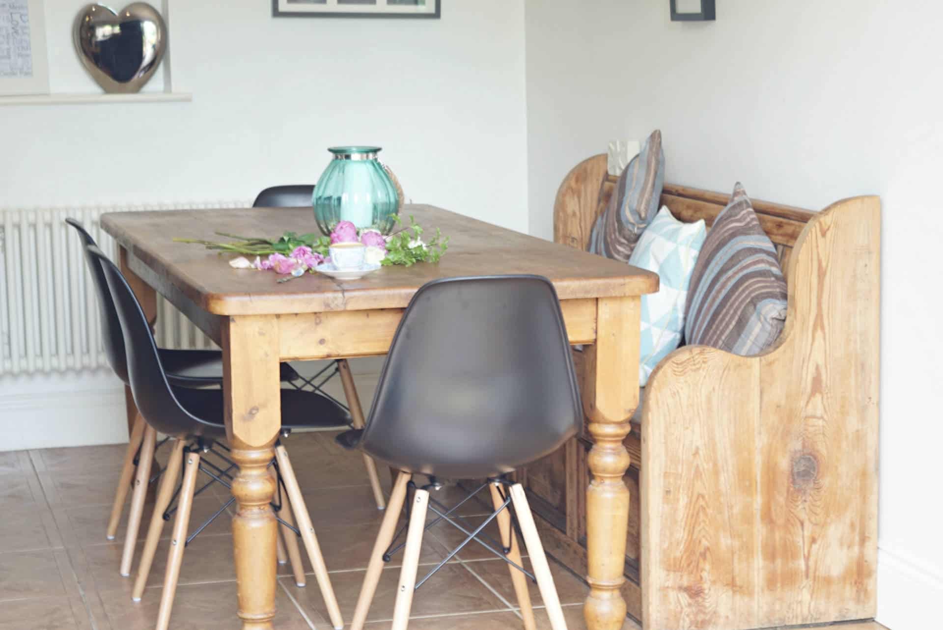 Creating A Vintage Yet Modern Dining Space