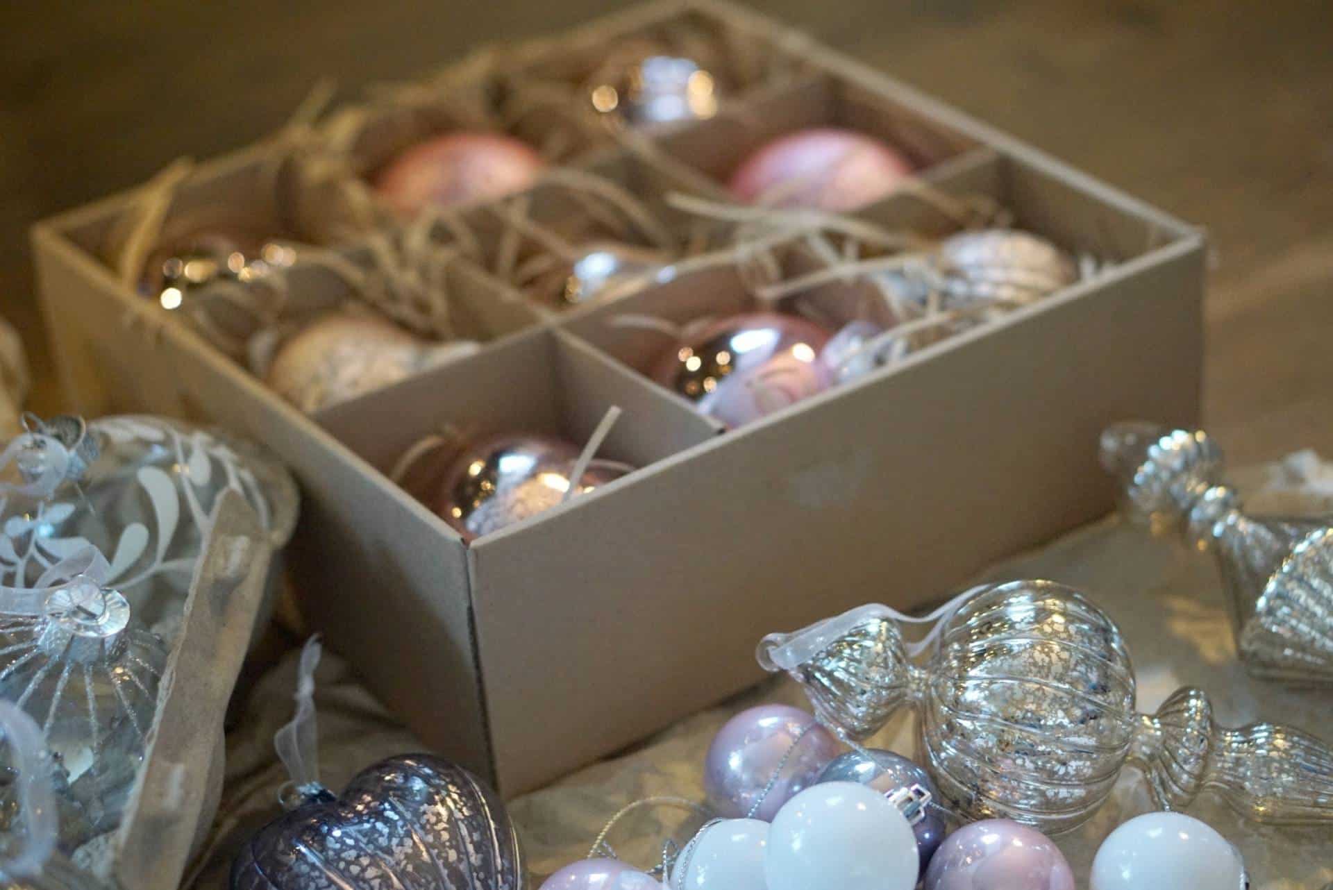 Decorating The Christmas Tree With Homebase