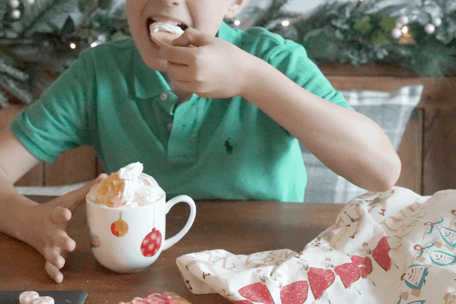 Building Gingerbread Houses With Laura Ashley