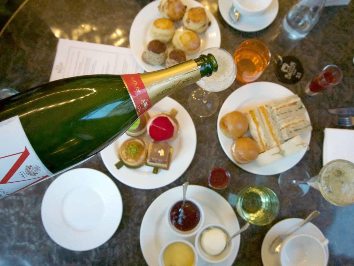 A Trip Up The Shard And Afternoon Tea At The Balcon Bar With Red Letter Days www.extraordinarychaos.com