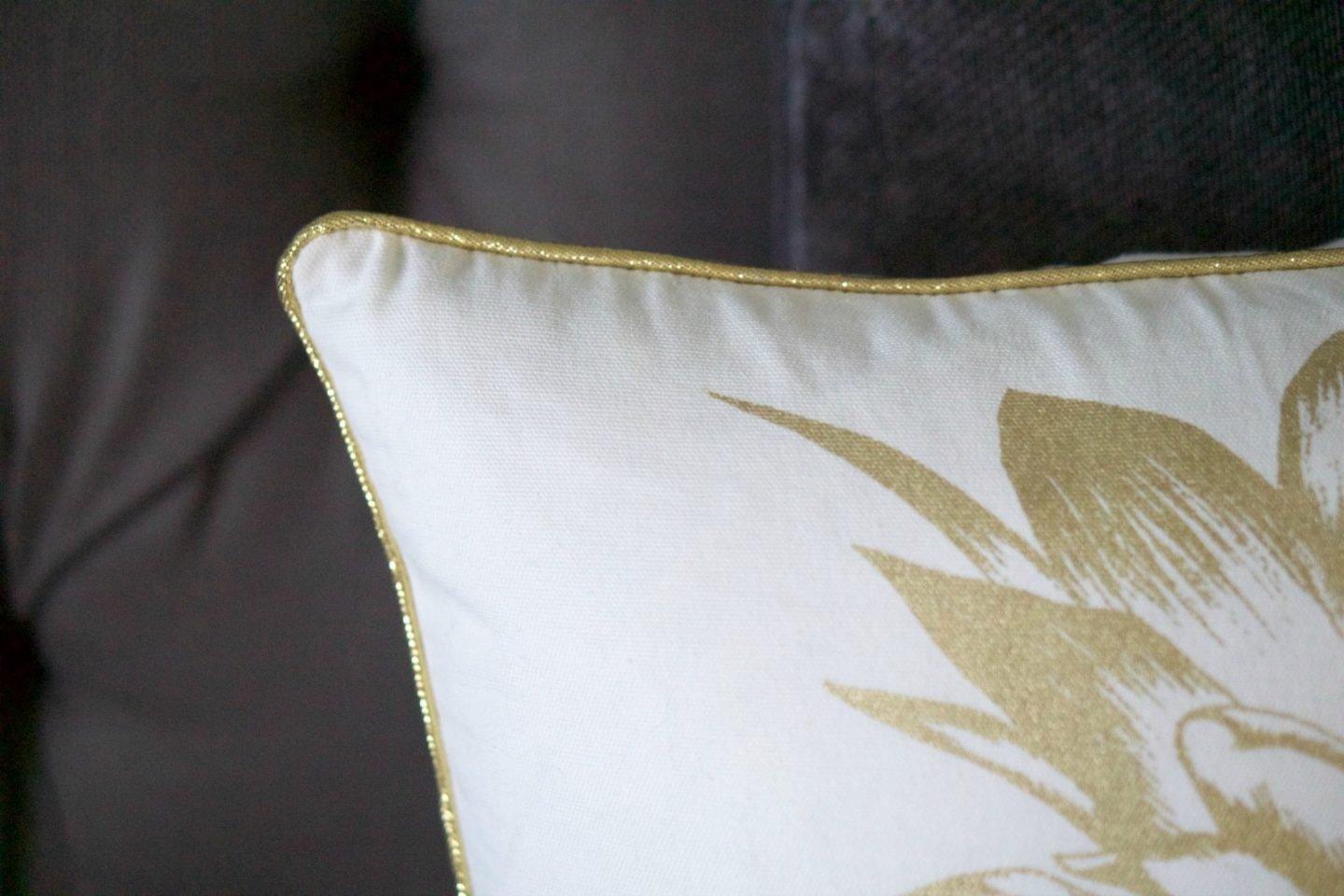 Home Style Trends, Gold is the new Black