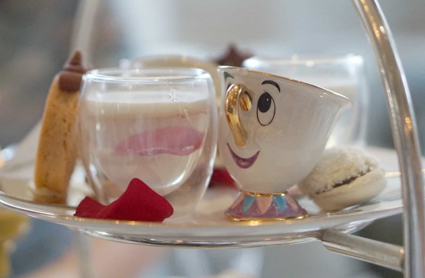 Afternoon Tea's And Being A Mark Warner Mum