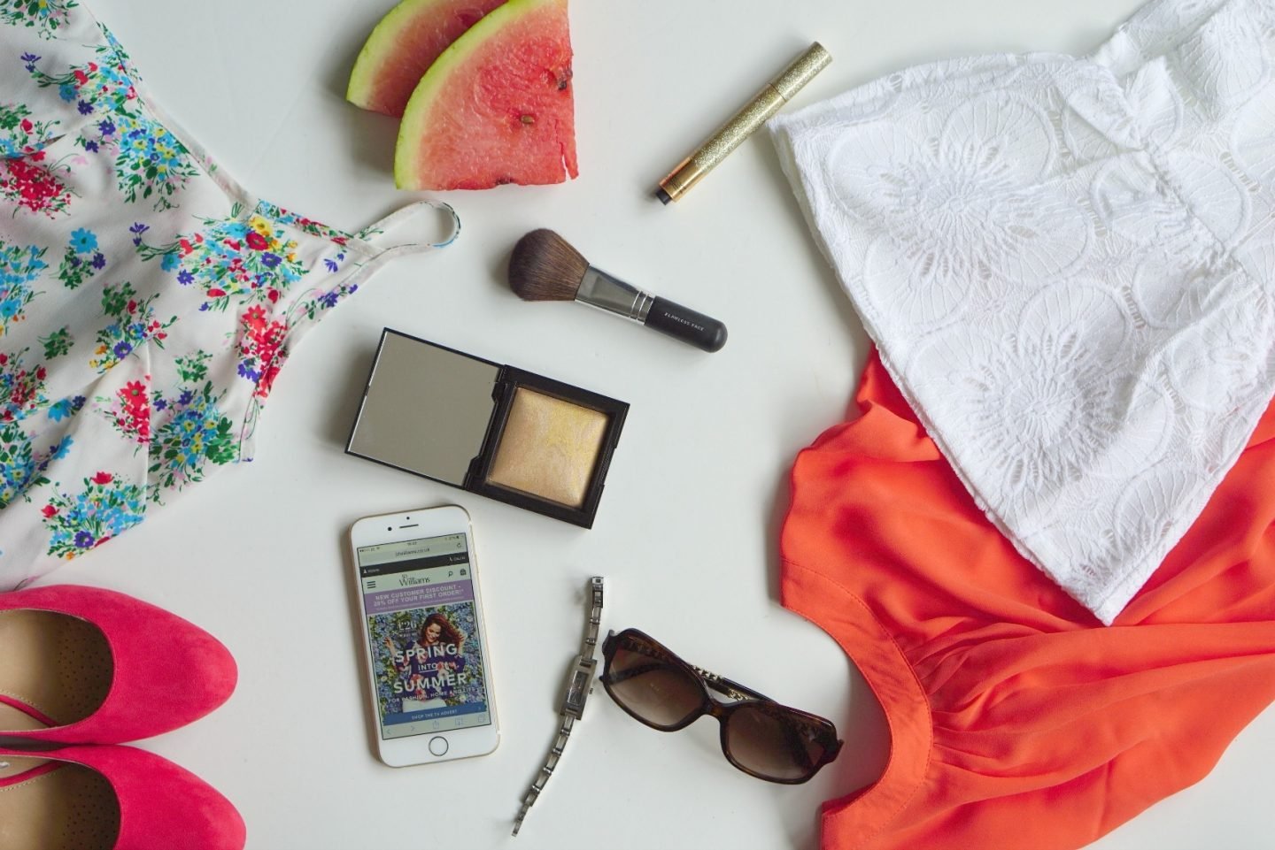 Summer Style And Thinking Bright