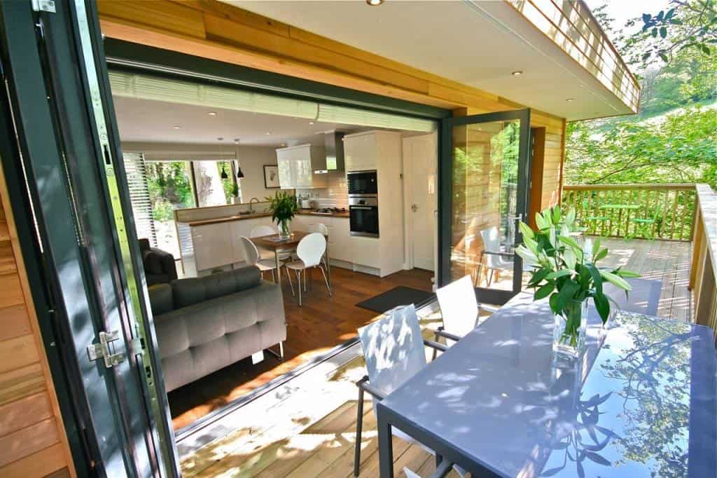 Three Luxury Glamping Experiences In The UK www.extraordinarychaos.com