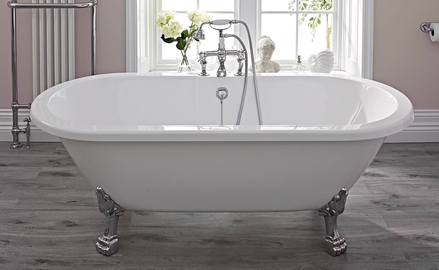 Four Ways To Create An Authentic Vintage Bathroom Look