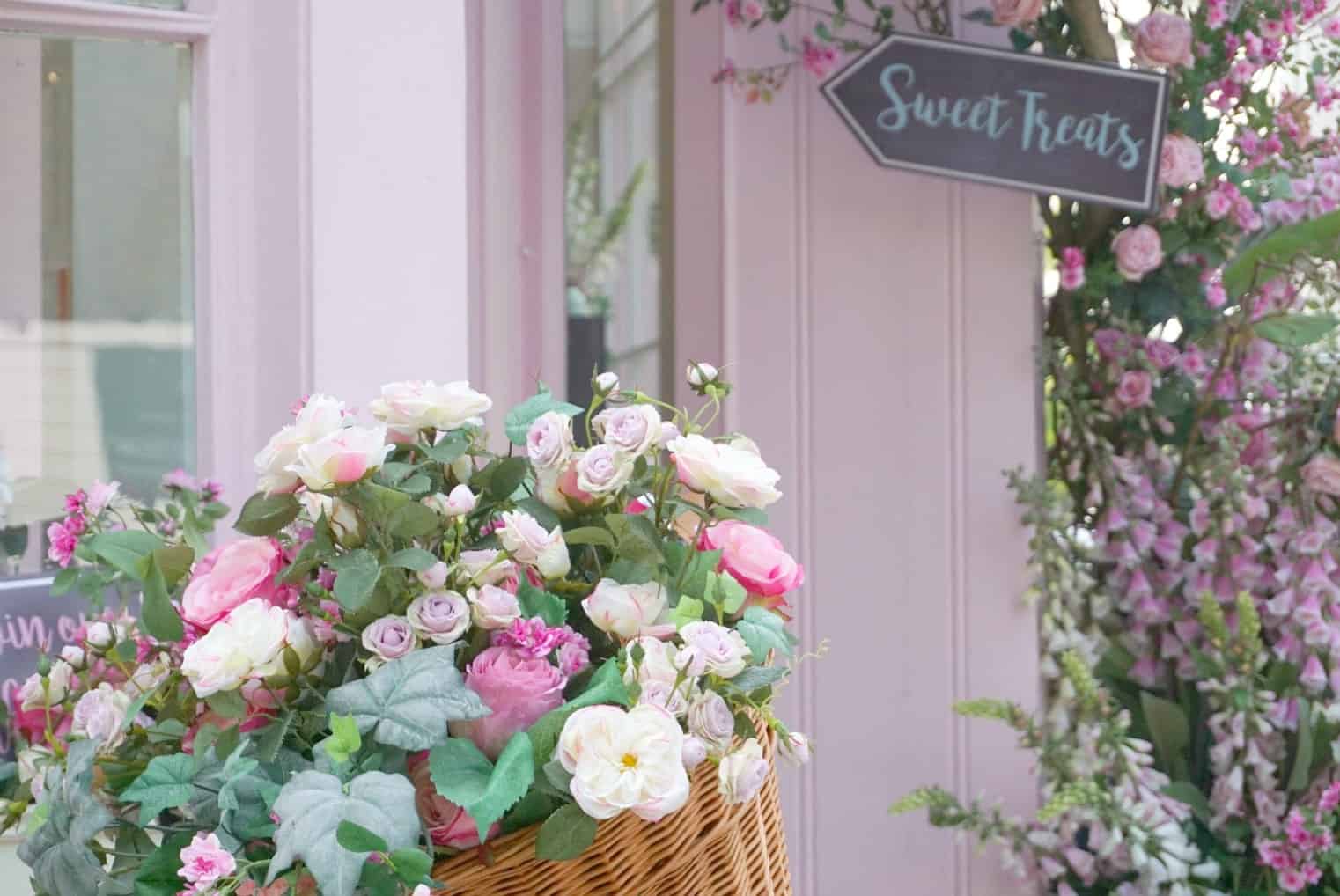 A London Photo Walk And Visions In Pink at Peggy Porschens In Belgravia And Notting Hill www.extraordinarychaos.com