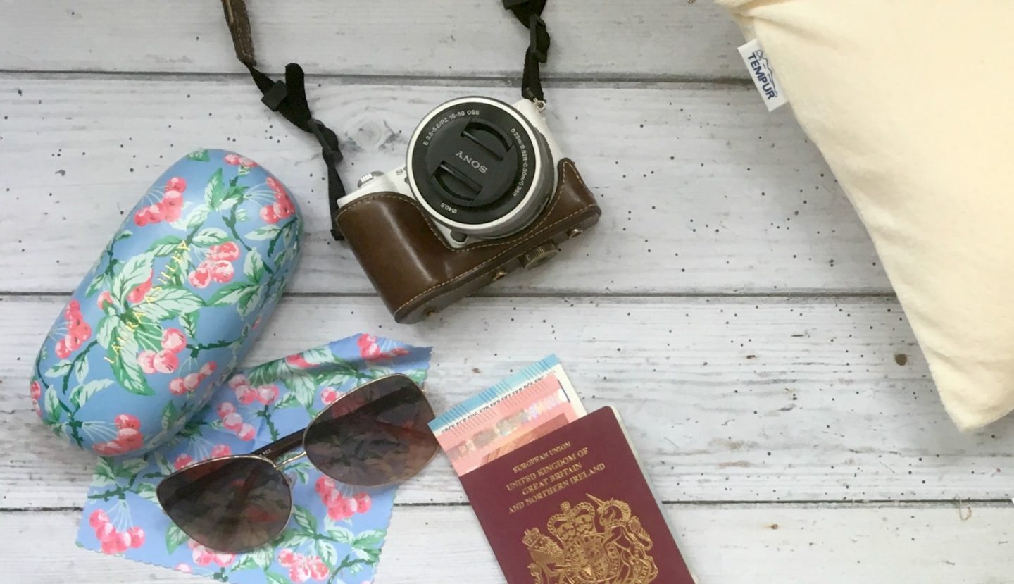 How To Combat Jet-lag And Get A Better Nights Sleep When Travelling With Kids www.extraordinarychaos.com