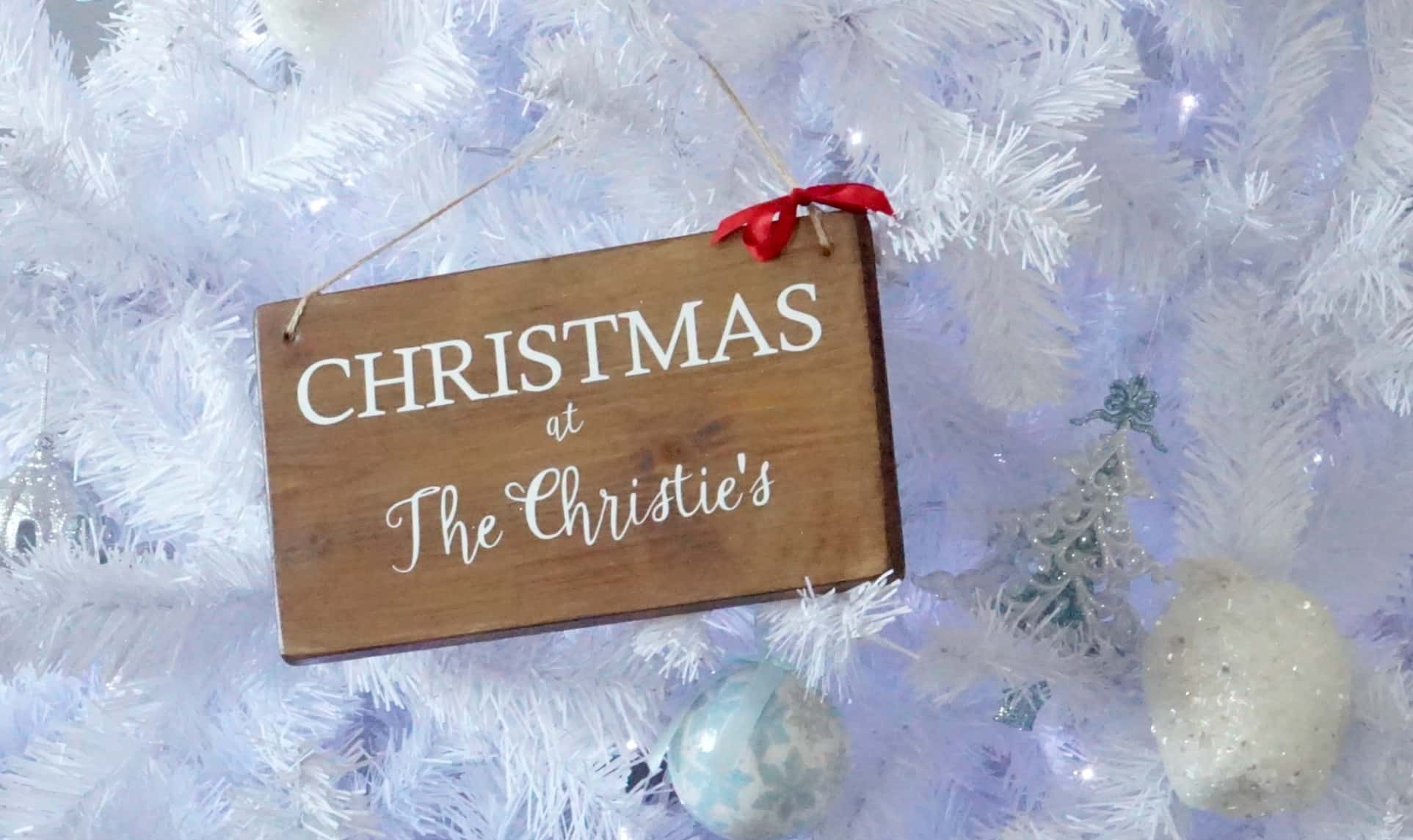 Sign with Family Name for Christmas