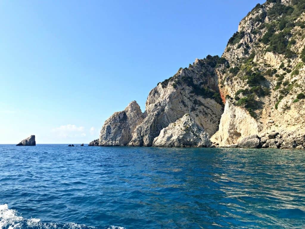 Tips for Island hopping and sailing holidays in Greece