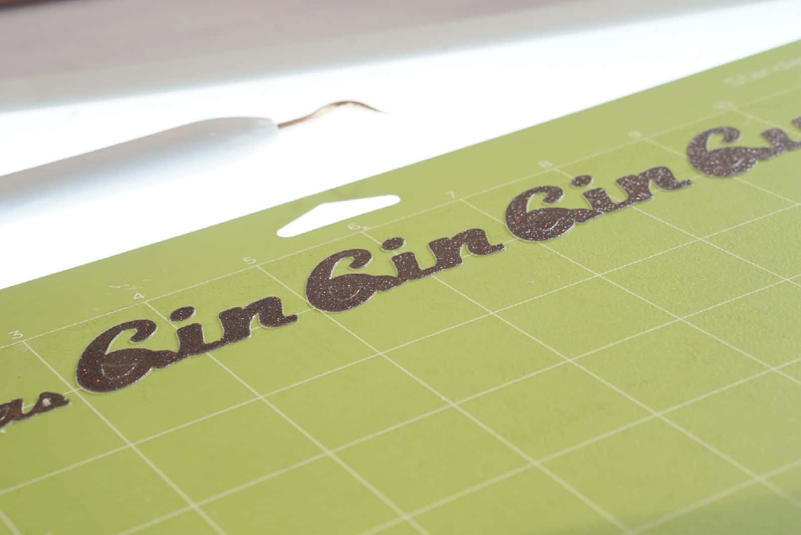 How to make personalised straws with cricut