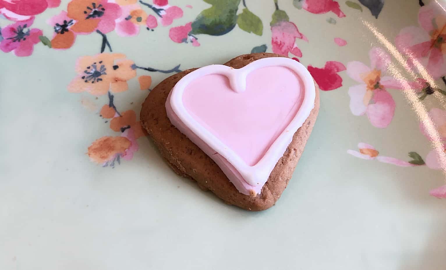 Afternoon tea heart