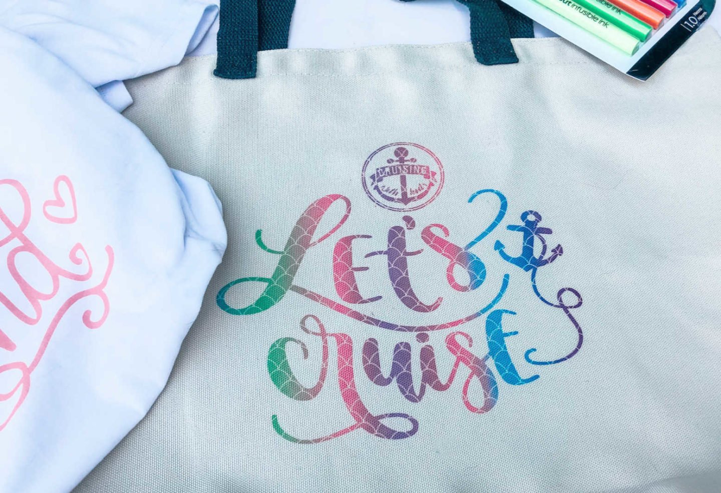 How to make a logo holdall