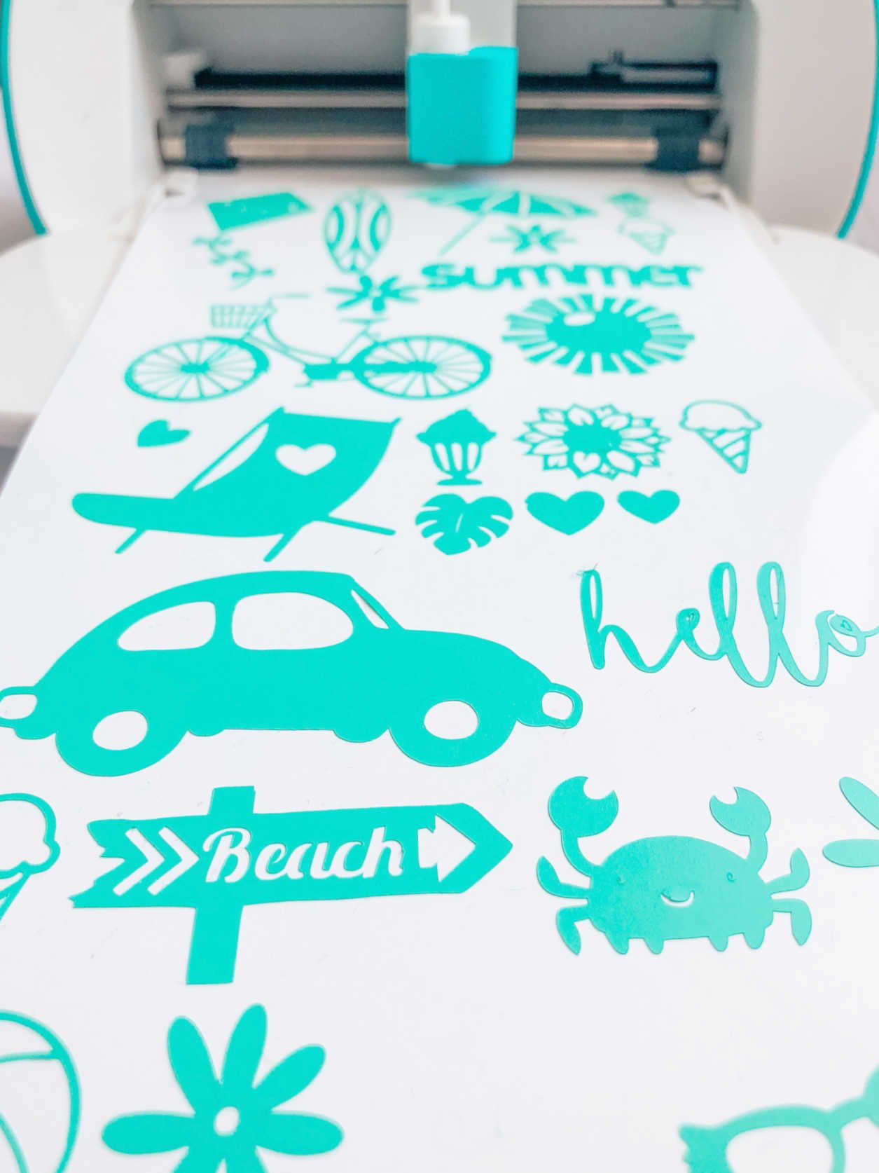 Make Cricut Vinyl Stickers