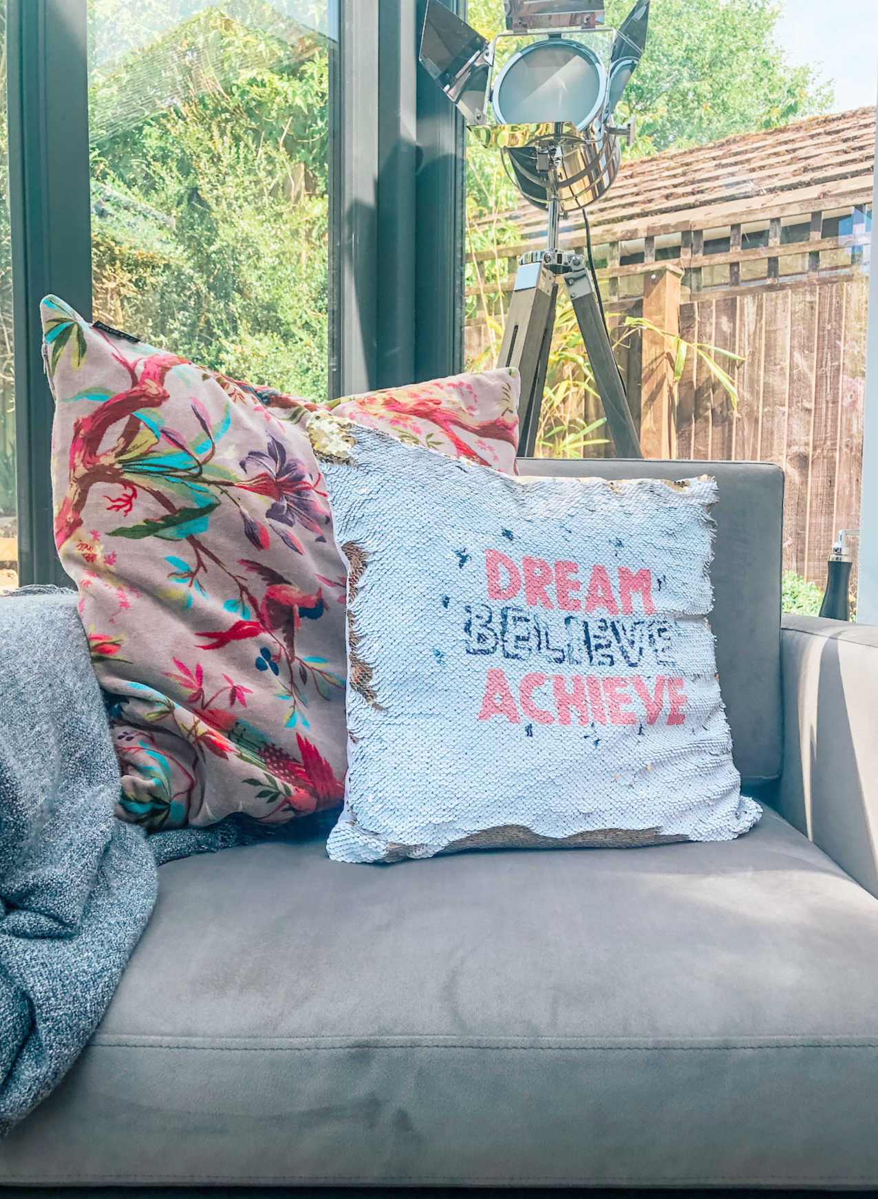 How to make an infusible ink sequin cushion with a sublimation blank, what temperature do you need to press too and for how long #cricutinfusibleink #cricuttosell #cricuttutorials #cricutprojects