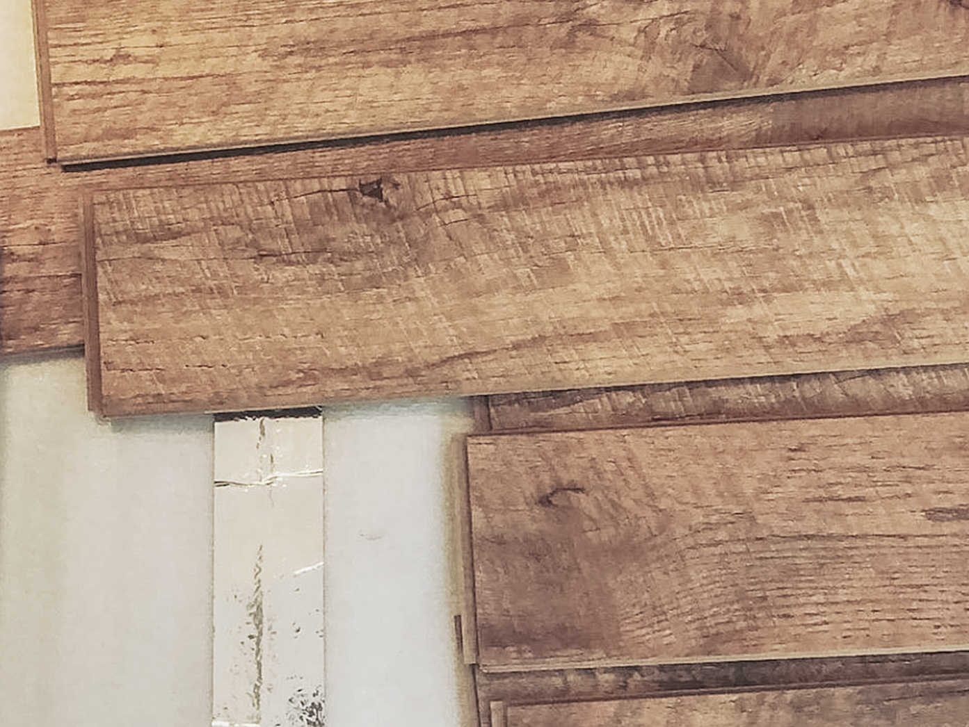 What to I need to fit a laminate wood floor