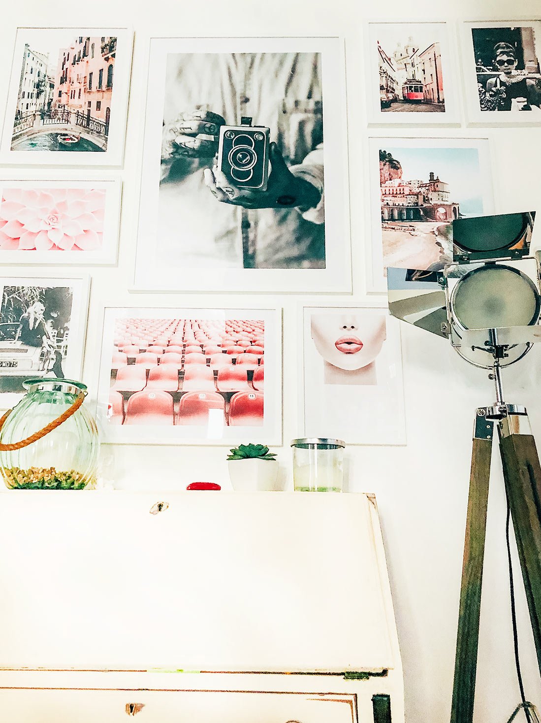 Creating an art wall with prints_