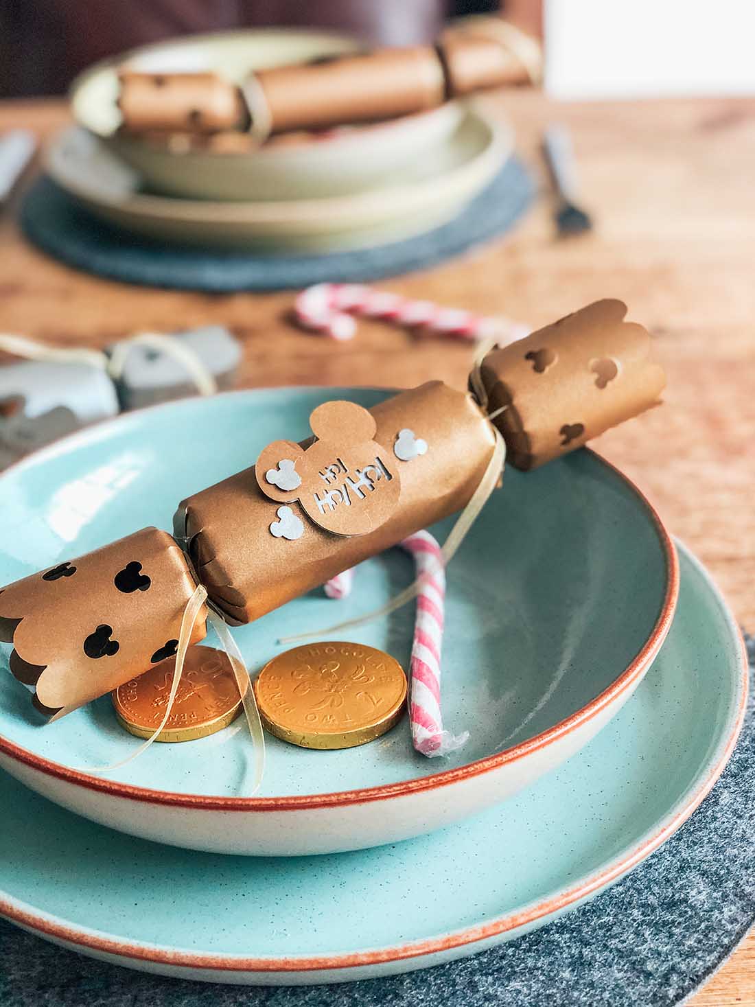 Downloadable DIY Cracker Template
