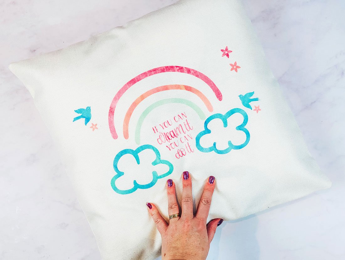 Cricut Cushion rainbow layered pattern