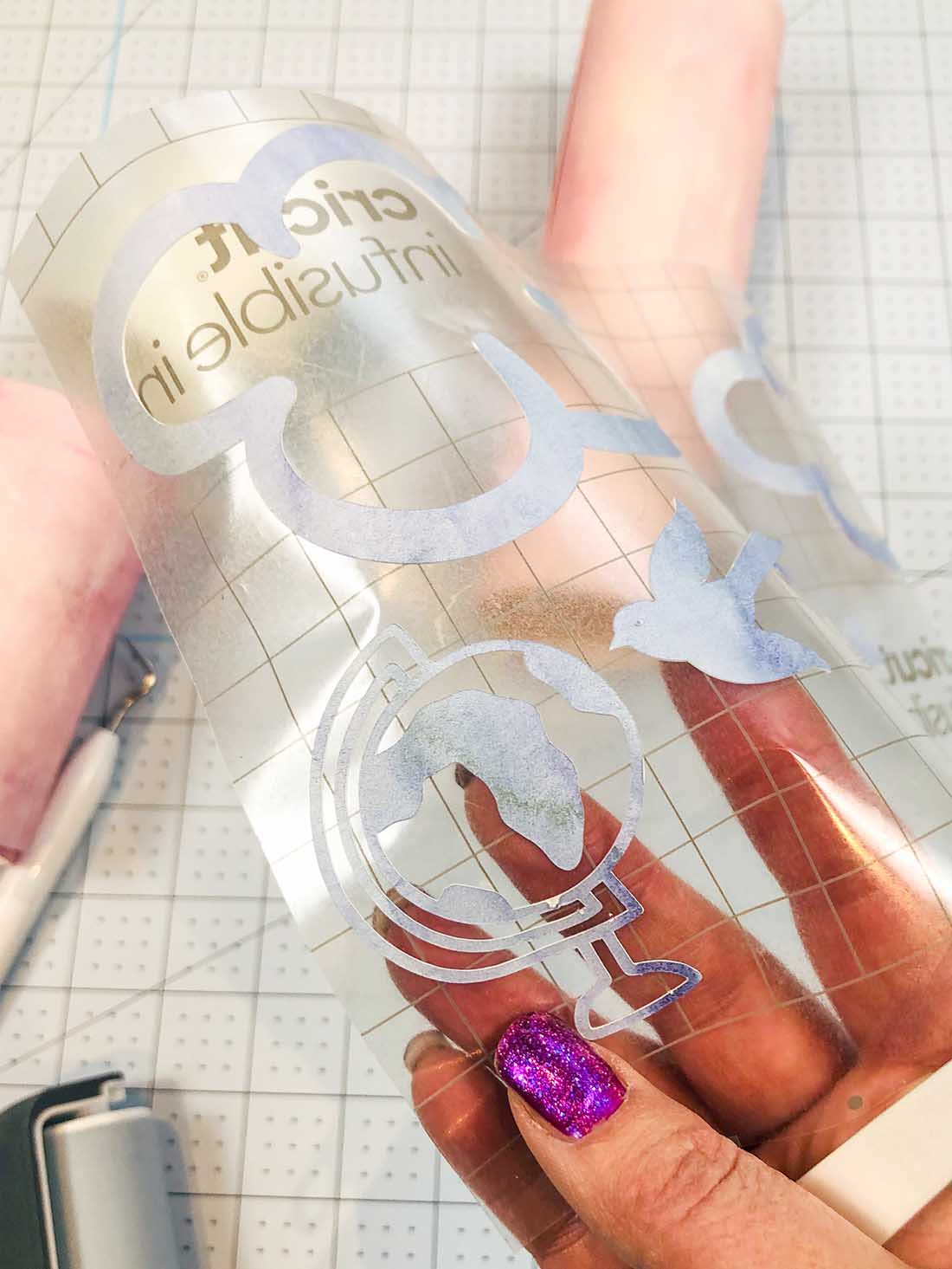 Weed all the elements before layering your infusilbe ink