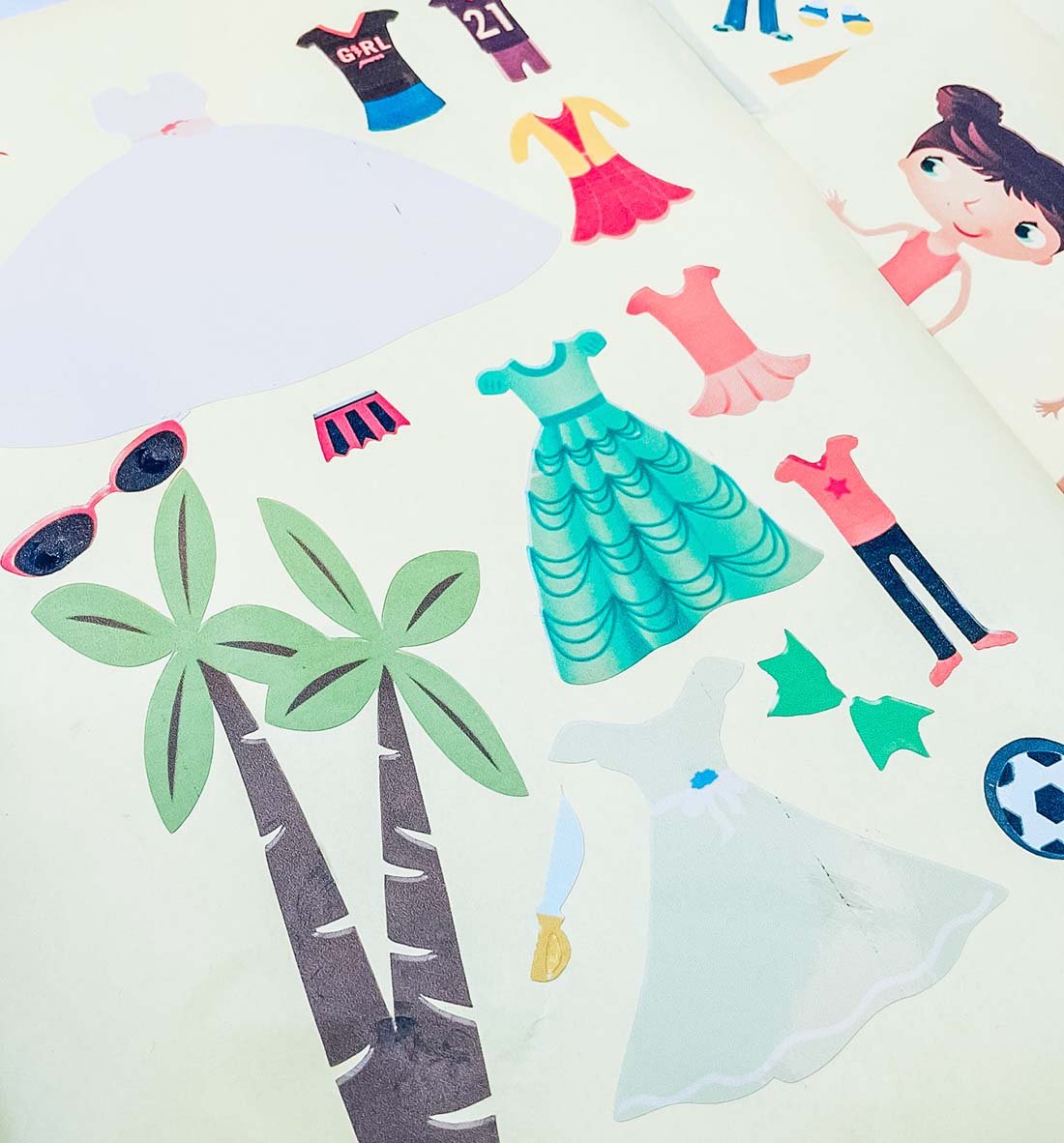 Printable Dress Up Dolls