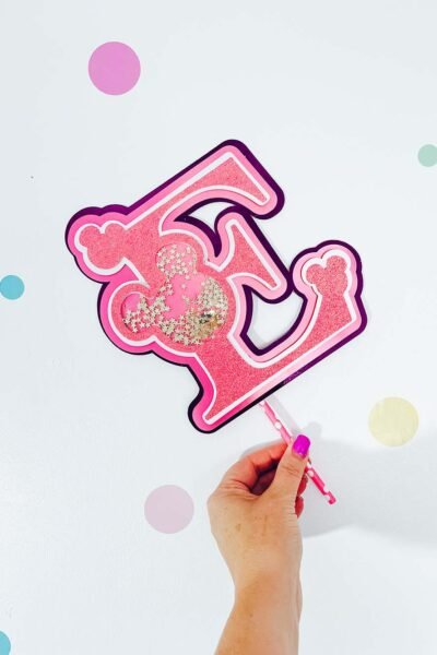 How to make a Mickey Shaker Cake Topper