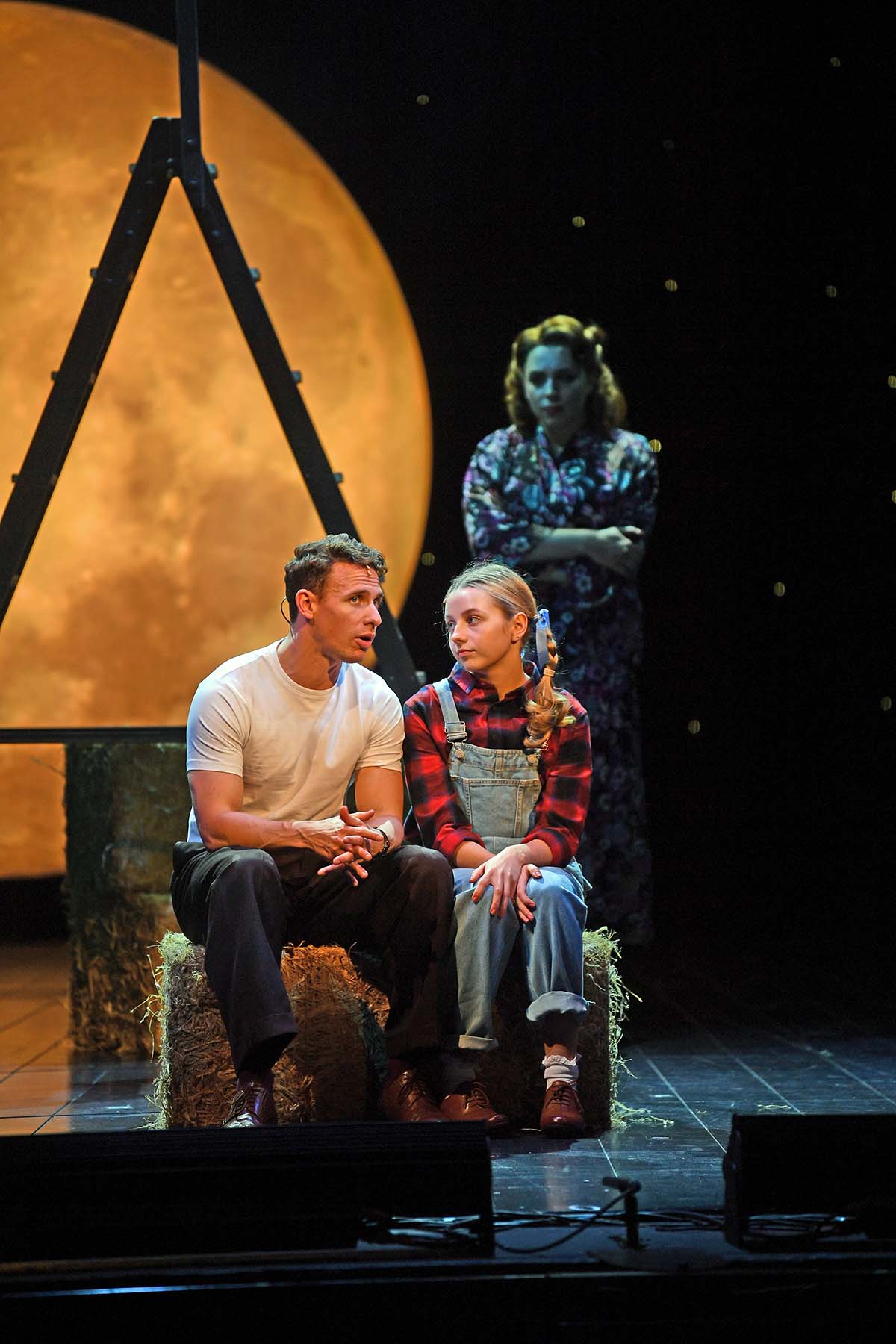 White Christmas Review 2021 Manchester Review