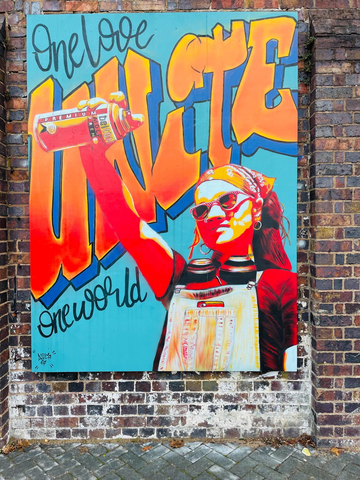 Art at Cheltenham Spa Station