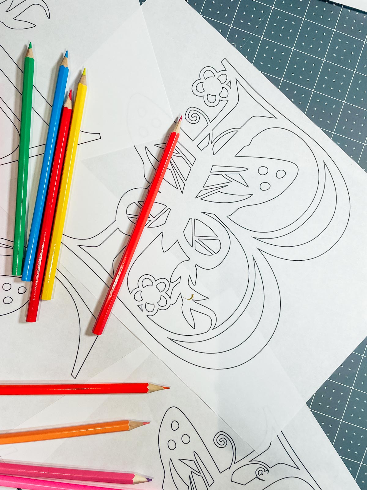 Letters and numbers Butterfly Colouring Pages