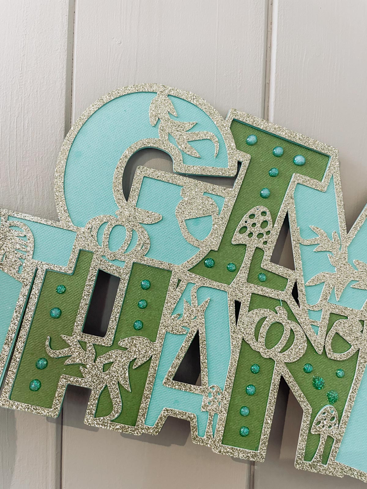 Free Give Thanks Layered SVG For Cricut