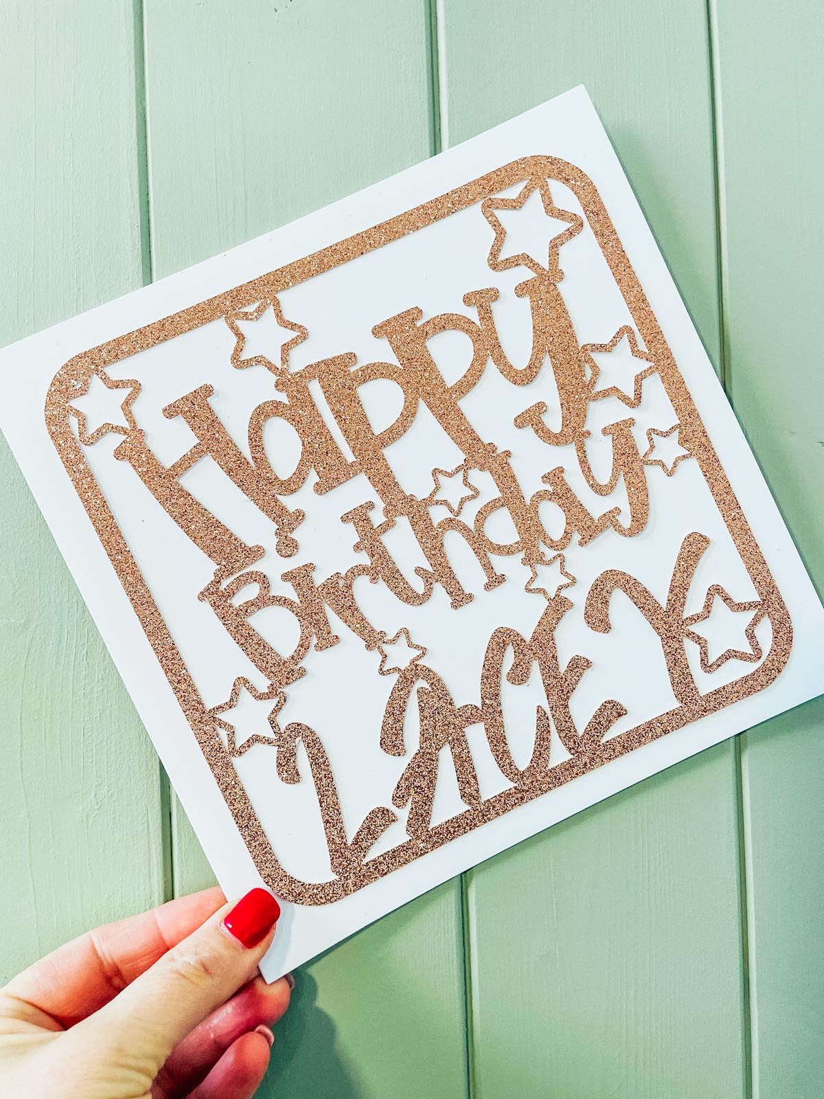 How to make cards with Cricut.j