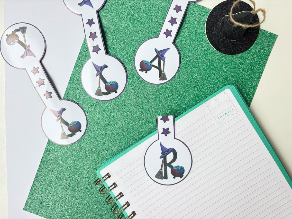 Step by step Halloween Printable Magnet Bookmarks