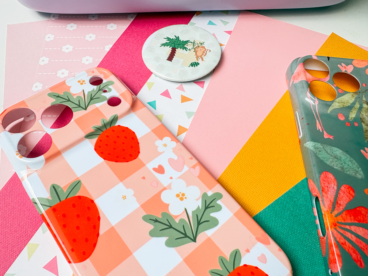 Sublimation phone cases and badges