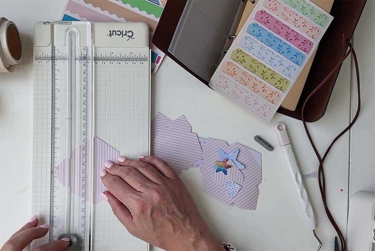 Use the scoring tool to score the envelope